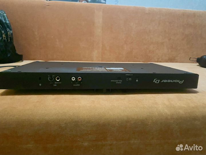 Dj контроллер DDJ-FLX4