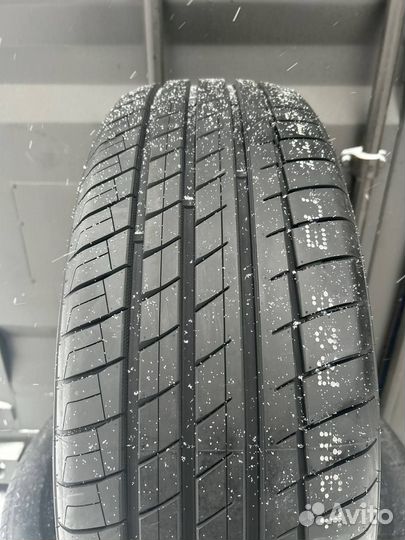 Kapsen RS26 Practical Max HP 225/55 R19