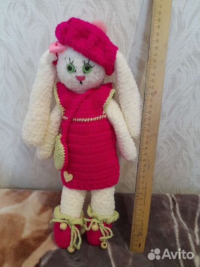 Вязанный зайка