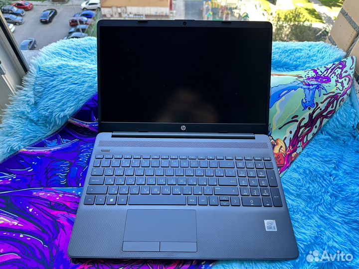HP для работы и учебы fullhd