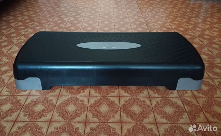 Степ-платформа