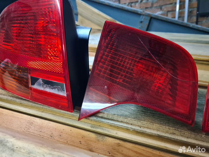 Задние фонари Audi A4 b7 sedan