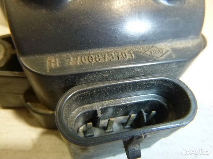 Катушка зажигания renault sandero 2014