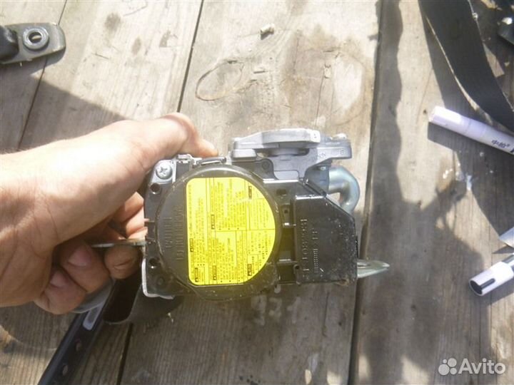 Ремень безопасности передний правый Lexus Gs430