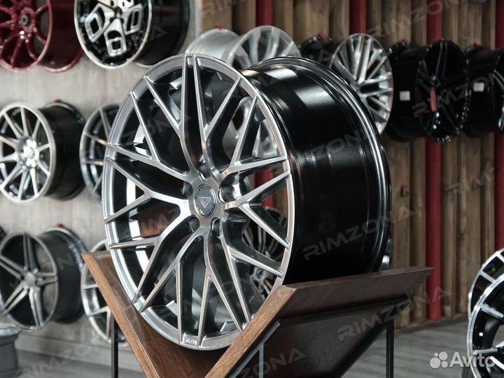 Литые диски Vorsteiner R17 на Toyota. Арт738