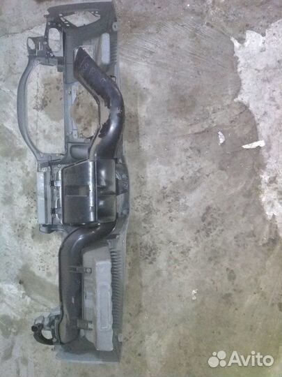 Торпеда Renault Symbol 1 K7J 2005