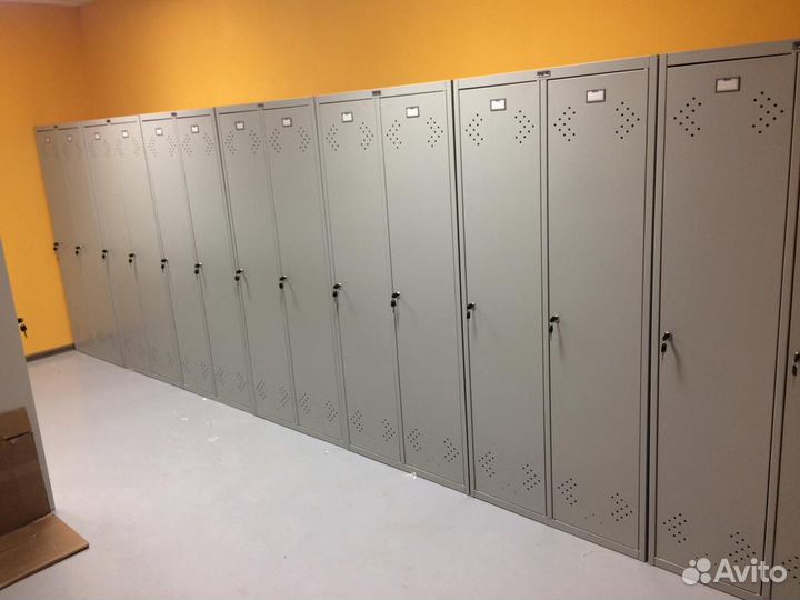 Шкаф металлический