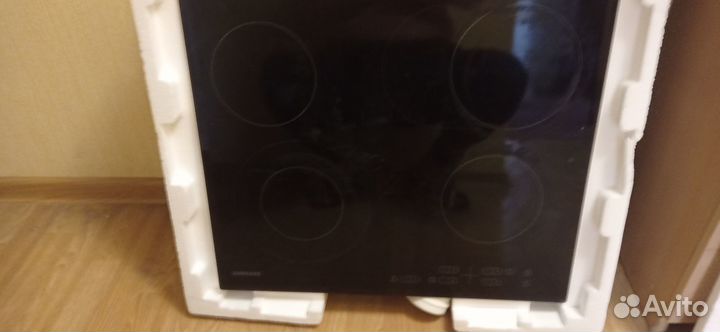 Продается варочная панель samsung