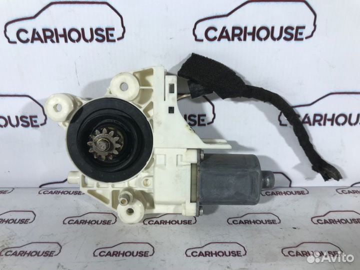 Мотор стеклоподъемника передний правый Ford Focus