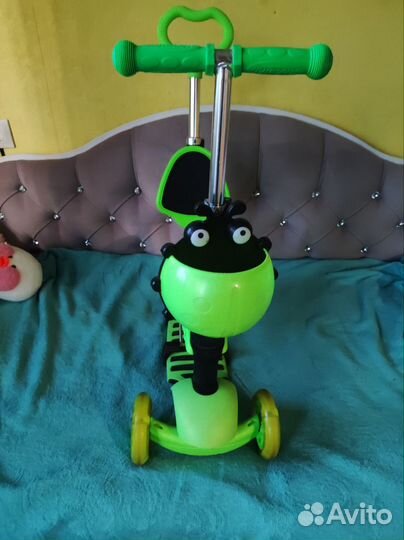 Самокат детский трехколесный