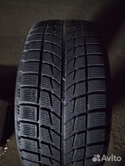 Bridgestone Blizzak WS-60 245/50 R18 100R