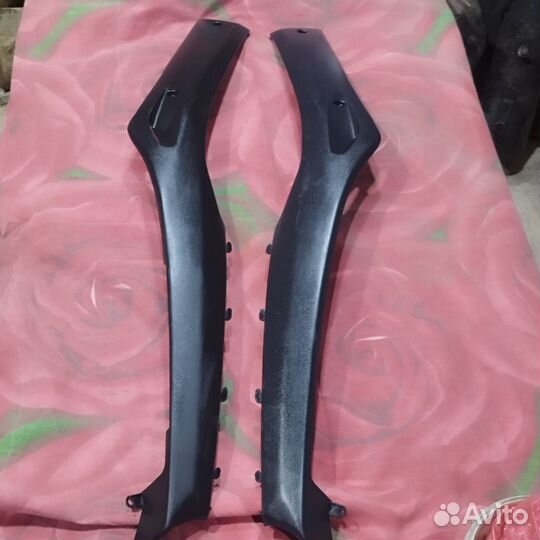 Пластик (лыжи) Honda Dio AF 27