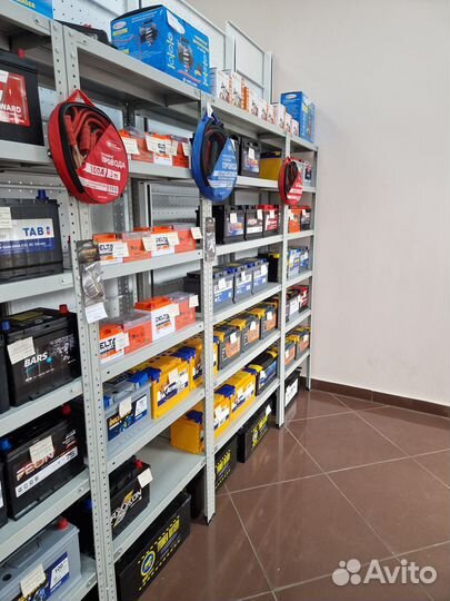 Аккумулятор Zubr Ultra 100 ah 900A