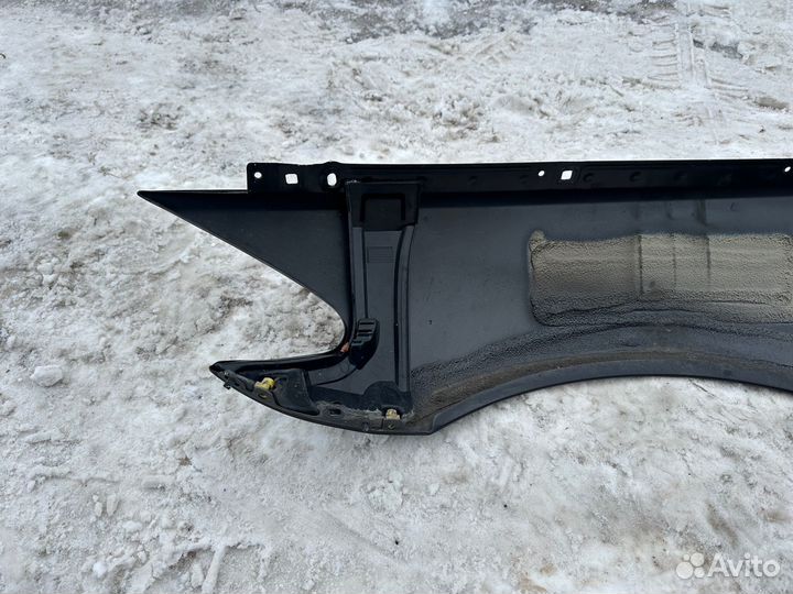 Продам переднее правое крыло для бмв F10