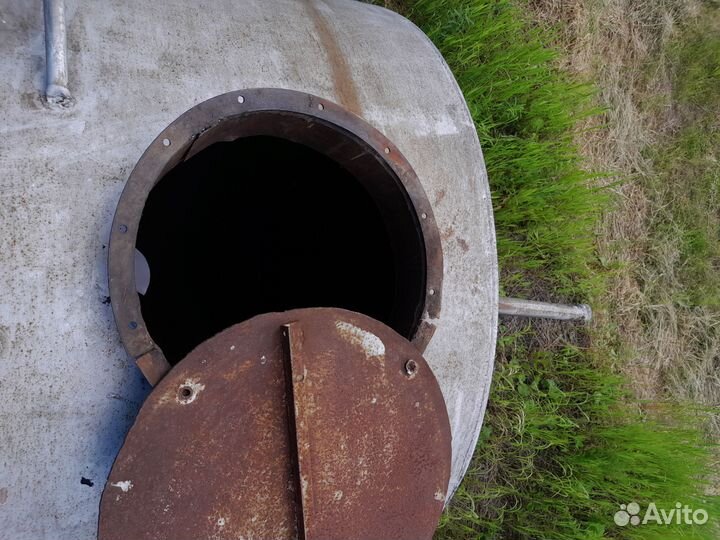 Емкость металлическая