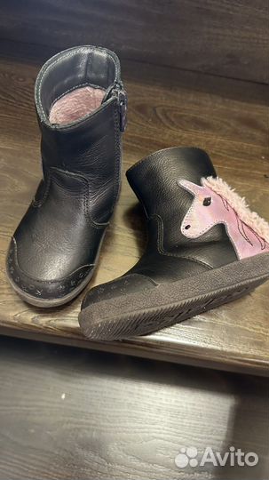 Ботинки демисезонные на девочку 23