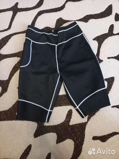 Шорты женские