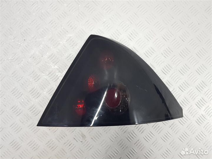 Фонарь задний правый Ford Mondeo