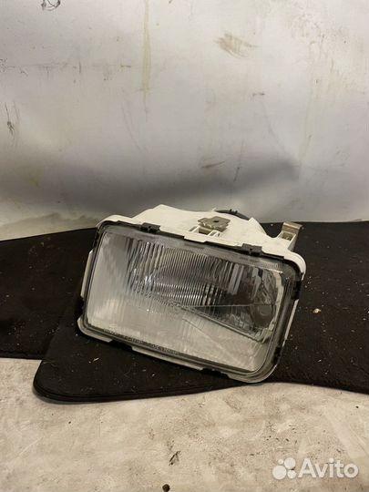 Фара передняя левая Ford Sierra 1