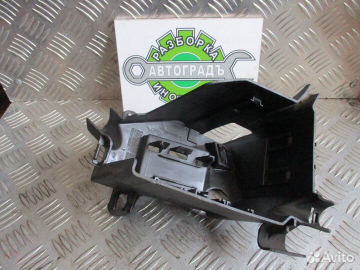 Корпус предохранителей Renault Symbol 1.4 2007г