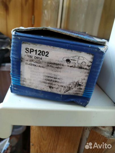 Колодки тормозные дисковые передние, комплект