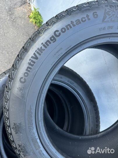 Continental ContiVikingContact 6 235/60 R18 107T