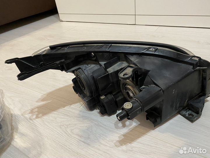 Фара toyota rav 4 30