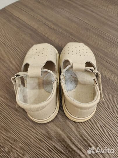 Сандалии детские для садика