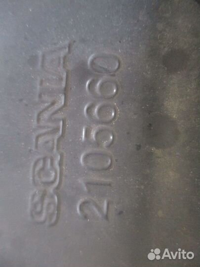 Кронштейн осушителя Scania 2105660