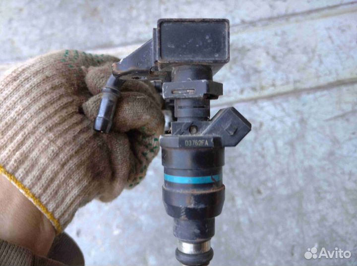 Рампа топливная Бмв е34 м43 1.8