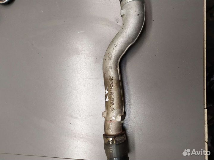 Трубка охлаждения двигателя Porsche Cayenne 4.5