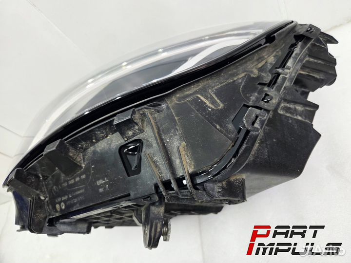 Фара левая Mercedes-Benz GLC