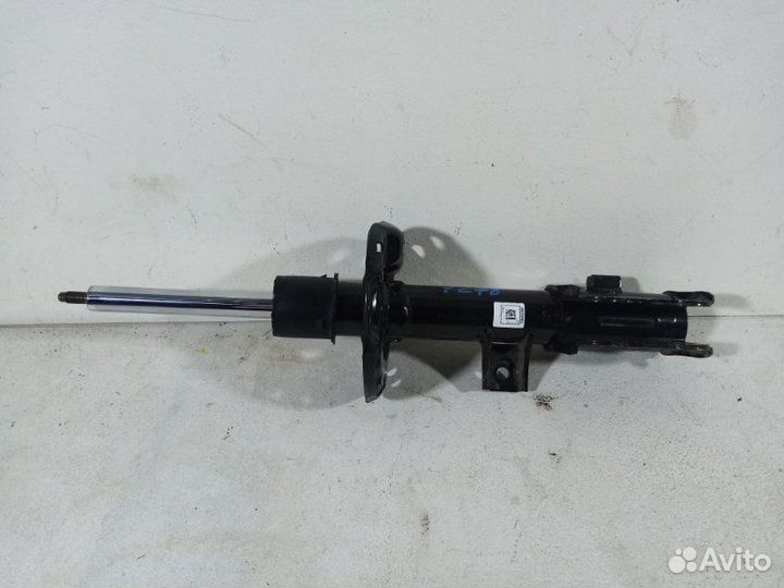 Амортизатор передний левый Kia Sportage 4