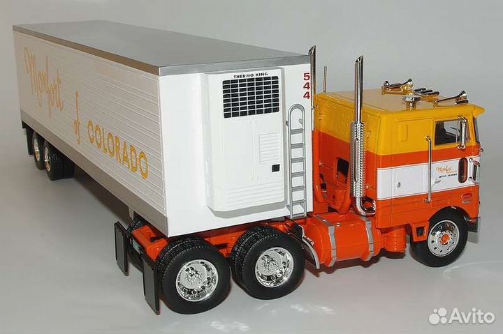 Peterbilt 352H Montfort of Colorado (Altaya 1:43)