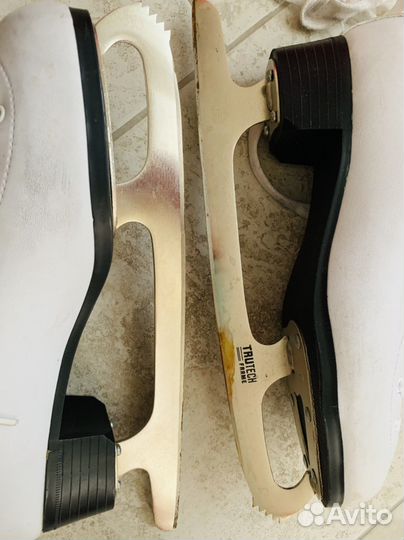 Коньки фигурные 40 размер