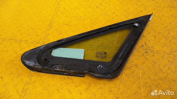 Стекло кузовное глухое правое Astra J 13265036