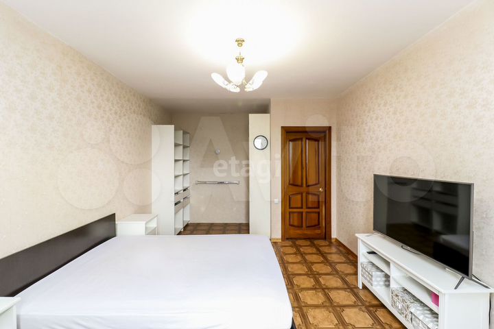 2-к. квартира, 108,5 м², 6/10 эт.