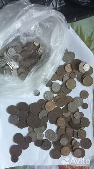 Продам монеты