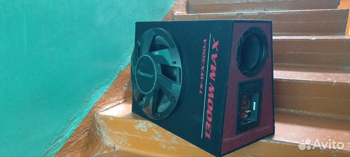 Автомобильный сабвуфер активный бу