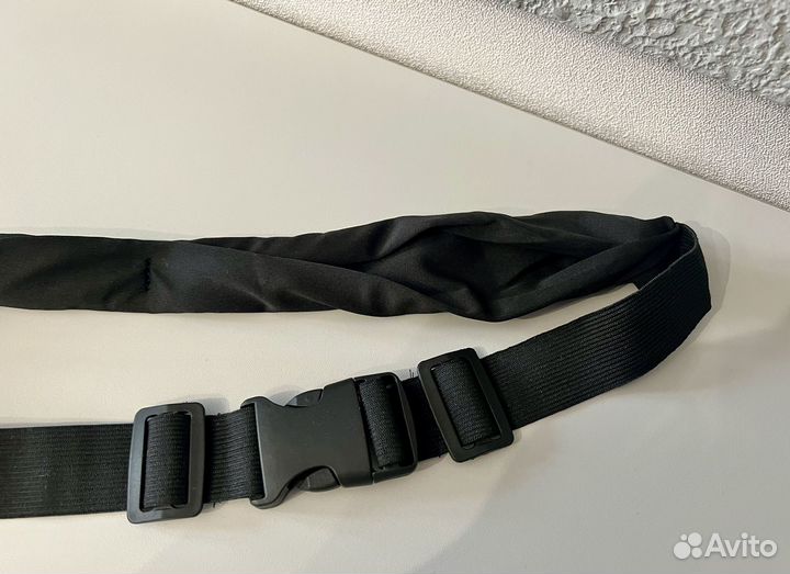 Новая сумка поясная для бега черная легкая