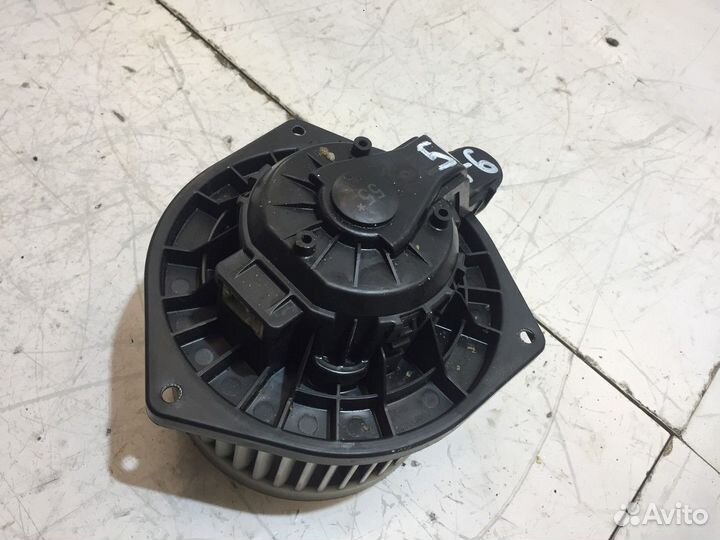 Моторчик отопителя (SsangYong Actyon)