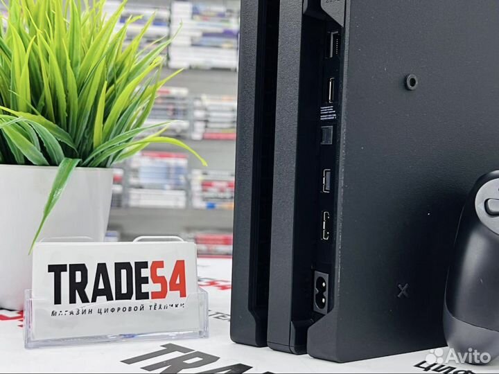 PS4 Рrо + 2 Джойстика + Игры