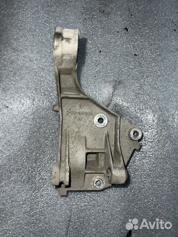 Опора кронштейн LADA Granta