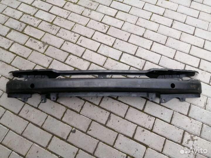 Усилитель Переднего бампера Шкода Октавия Тур ориг