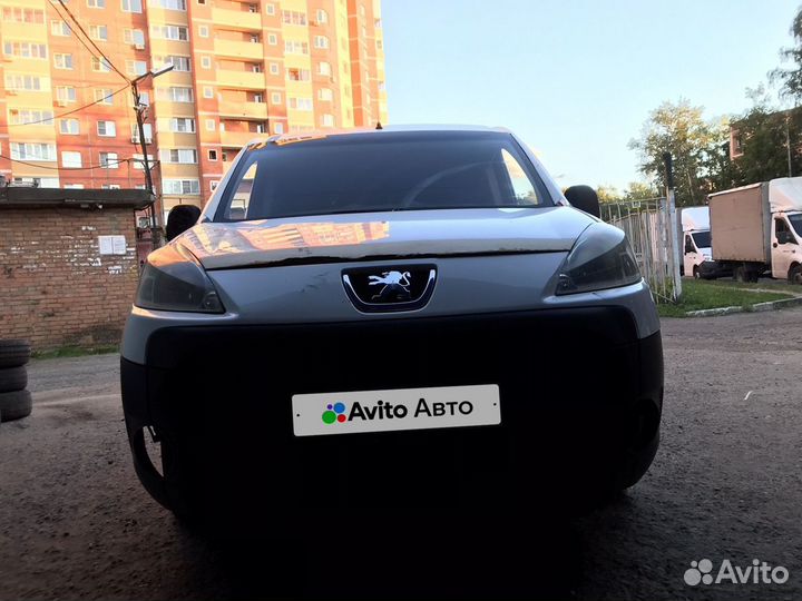 Peugeot Partner 1.6 МТ, 2011, 282 456 км