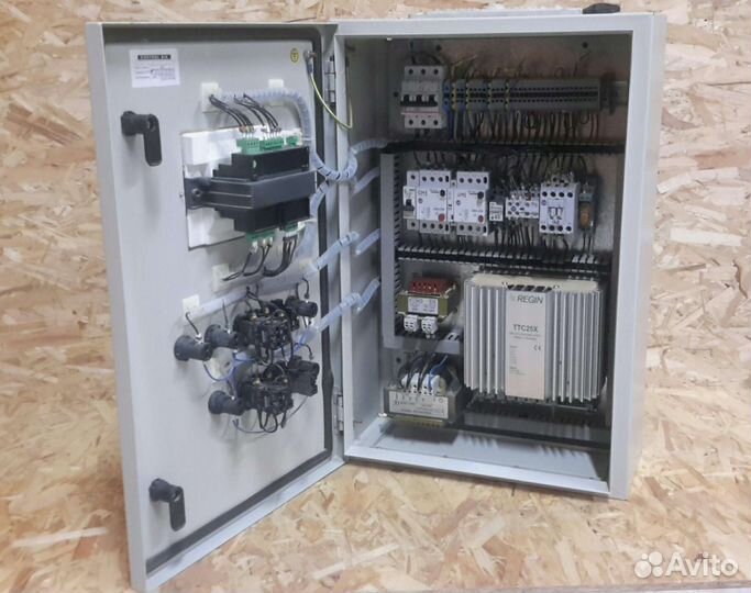 Шув Шкаф управления вентиляцией однофазным мотором