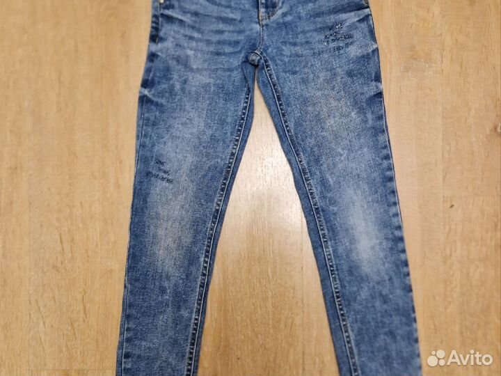 Mayoral: жилет, рубашка, худи, джинсы 122