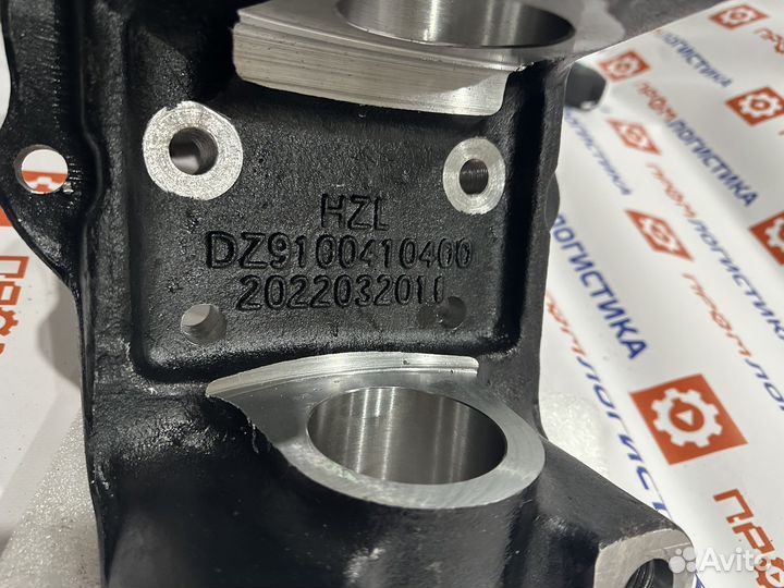 Цапфа левая 6х4 DZ9100410400
