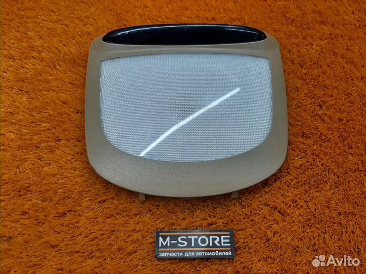 Плафон освещения задний Mercedes-Benz M-Class W164