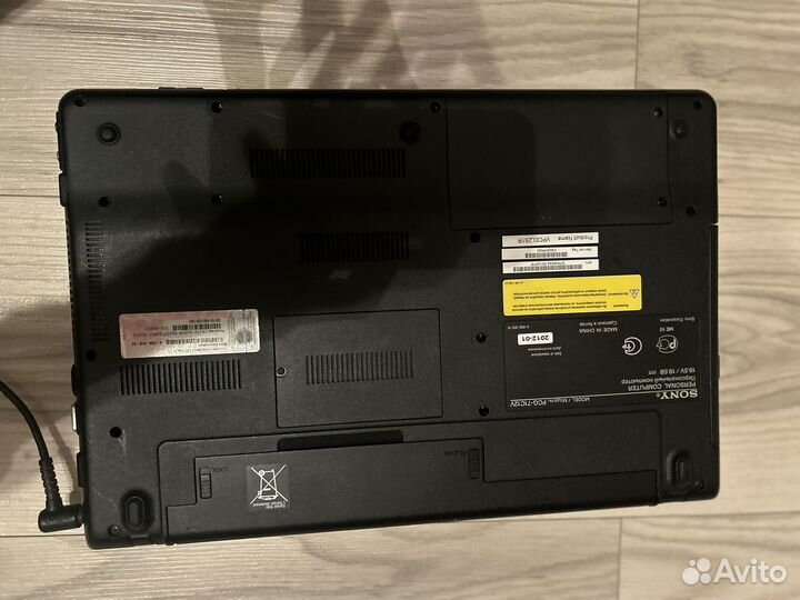 Ноутьук sony vpcel2S1R